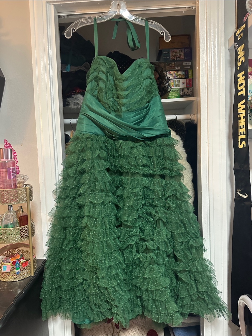 Emerald Green Ruffled Halter Tulle Party Dress - Picture 5 of 17